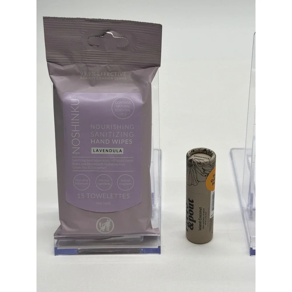 Noshinku Lavendula Hand Sanitizer Wipes &pout Island Coconut Lip Balm Set